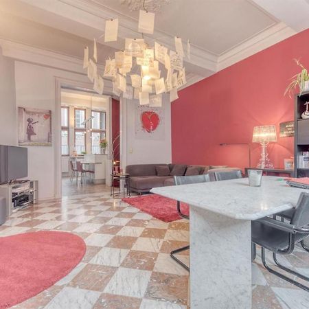 Apartamento Duplex situé au centre du cœur historique de Liège Exterior foto